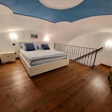 L'Ancorotto Azzurro Apartment Gaeta Luaran gambar