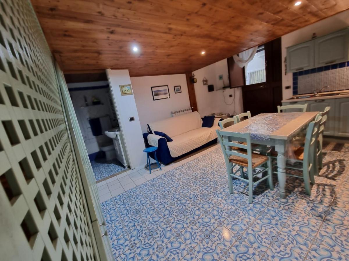 L'Ancorotto Azzurro Apartment Gaeta Luaran gambar